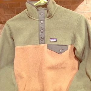 Patagonia fleece pullover